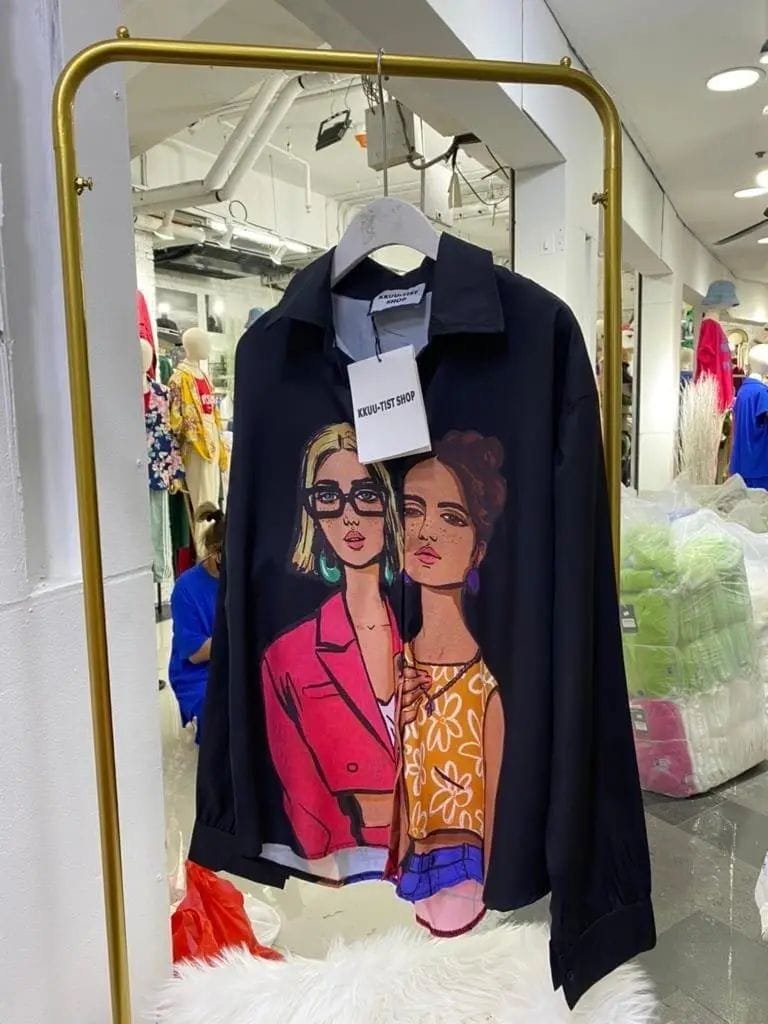 Lara Quirky Shirts - Black image