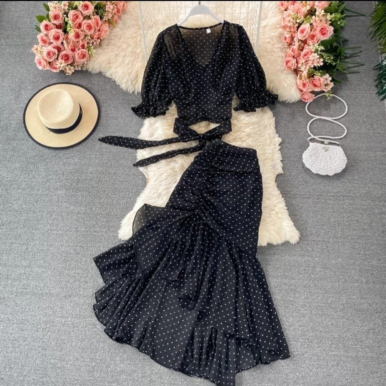 Aarna Polka Dotted Co-Ords - Black image