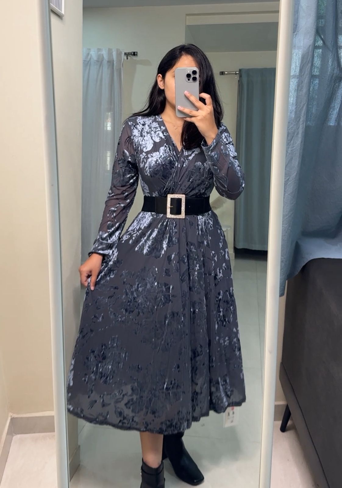 Betty Mesh Velvet Embossed Dress