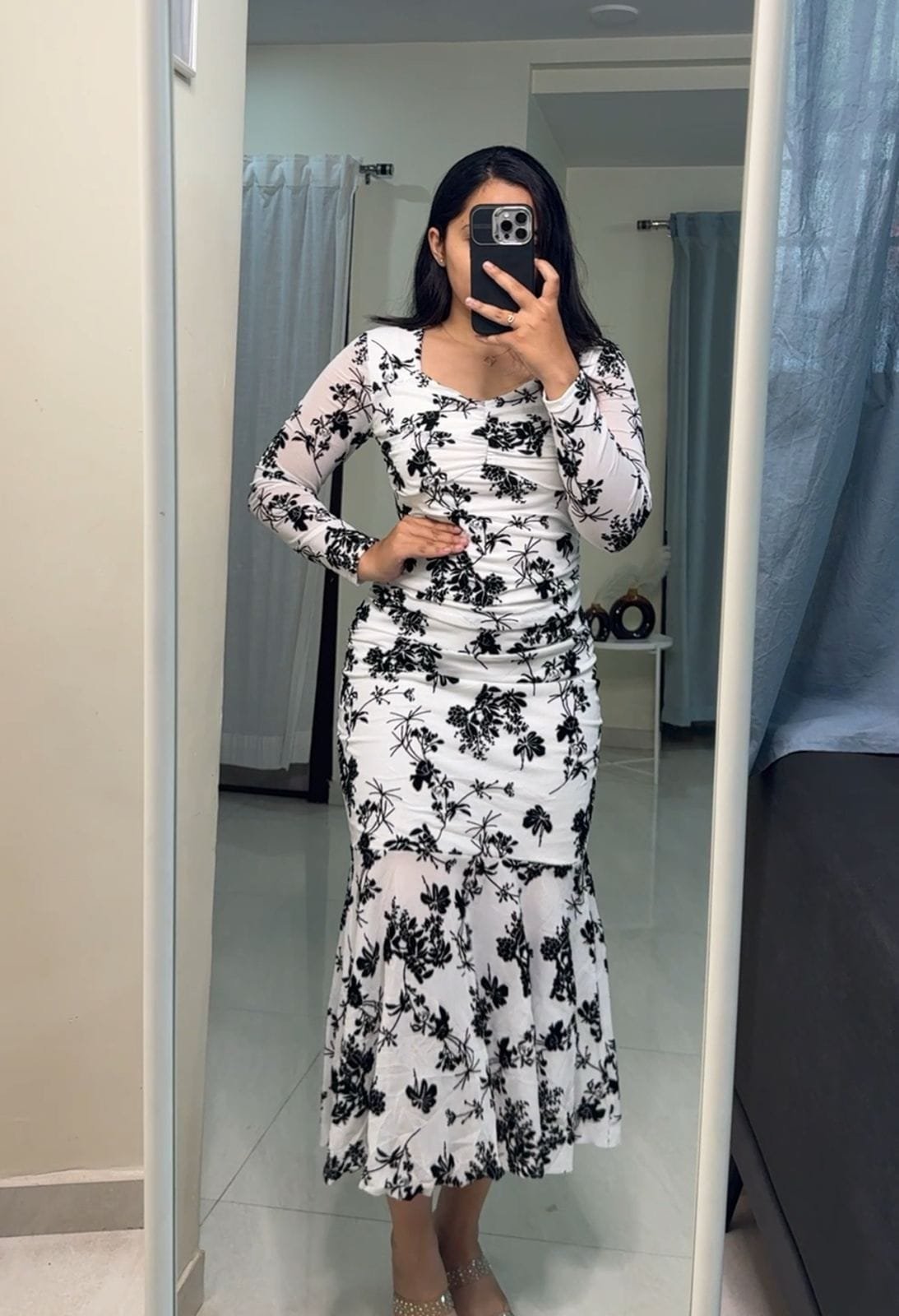 Haze Floral Embossed Mesh Bodycons image 4