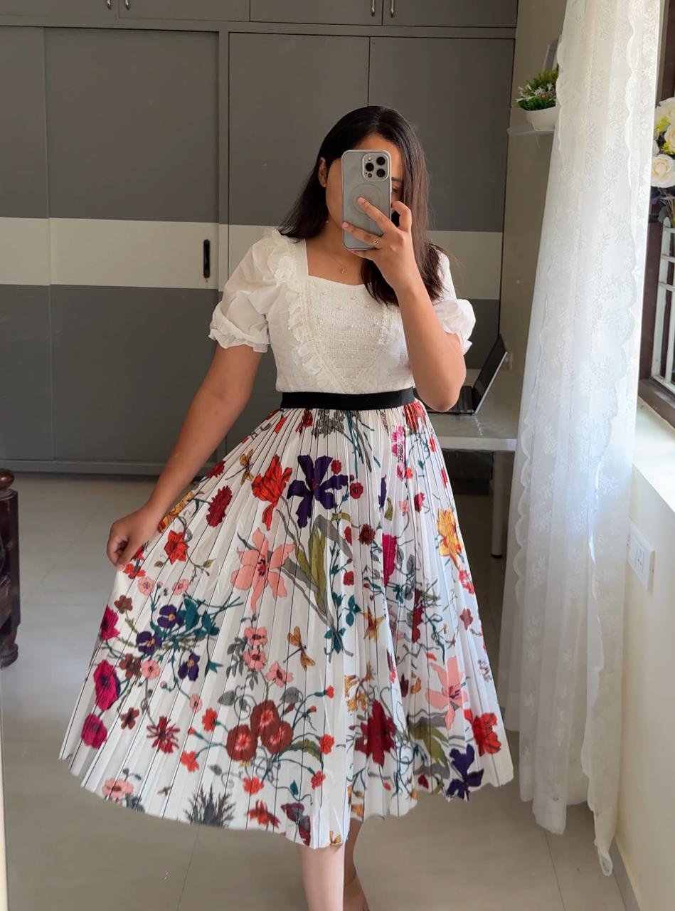 Chrissy Printed Skirts image 4