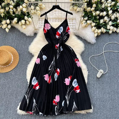 Nia Floral Pleated Dress - Black image