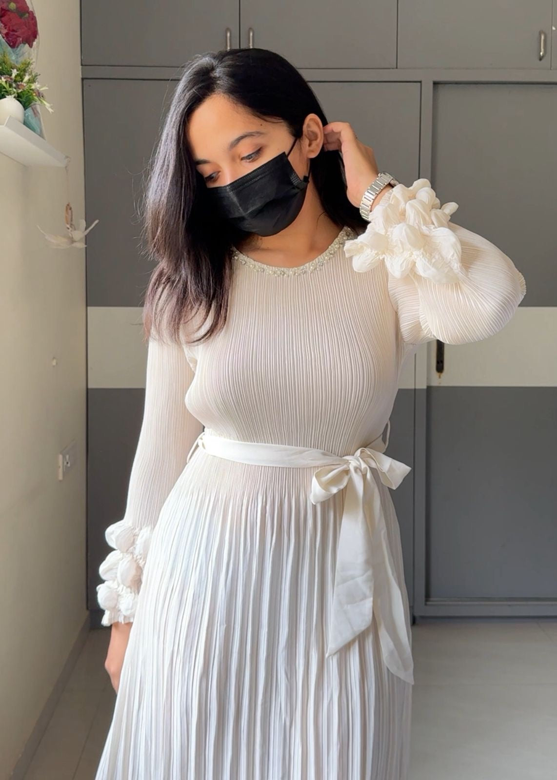 Robe Exclusive Pleated Dress