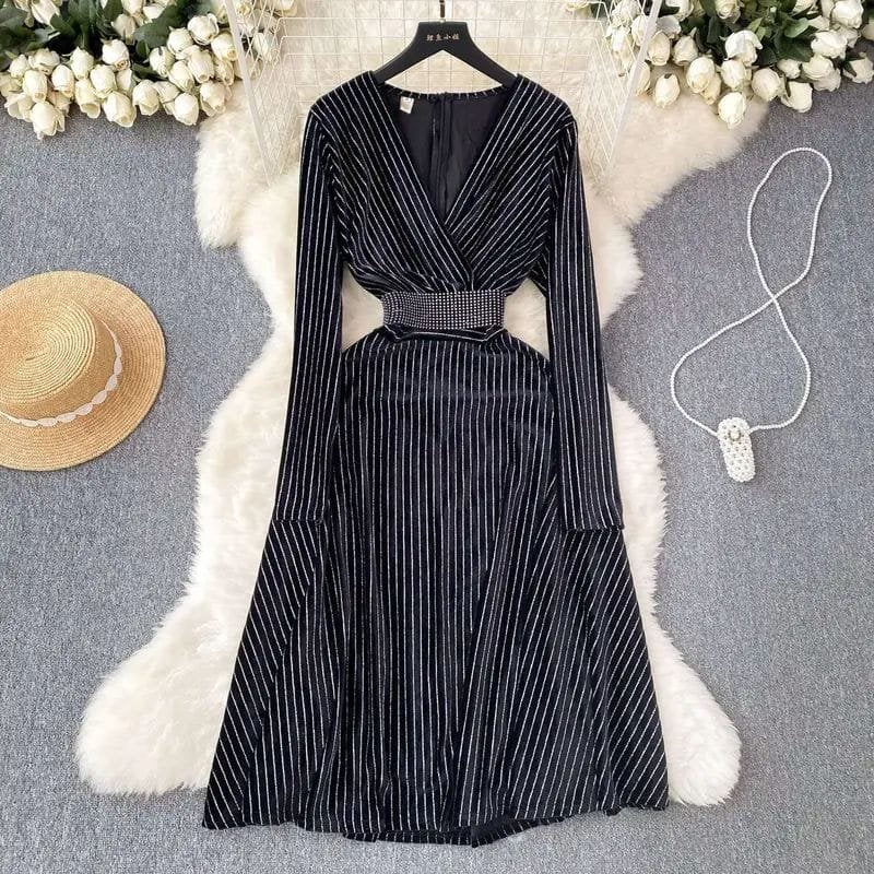 Aliza Velvet Shimmer Dress - Black image