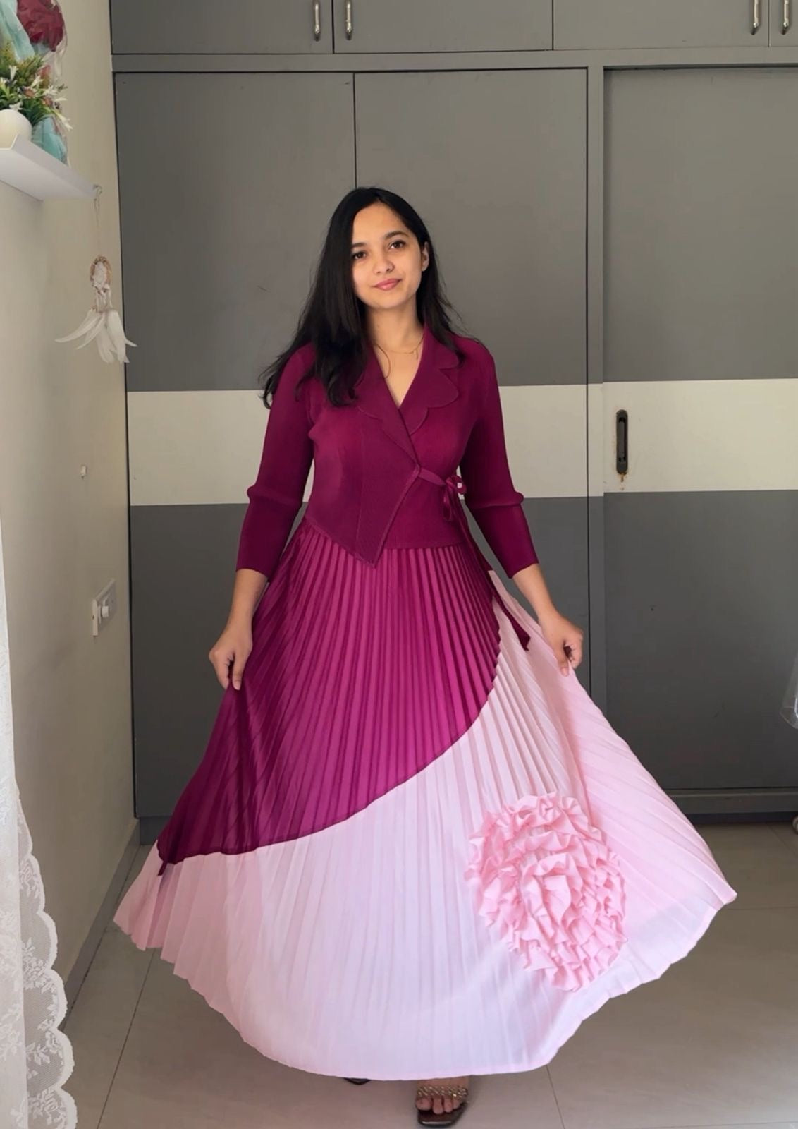 Heli Exclusive Pleated Dress