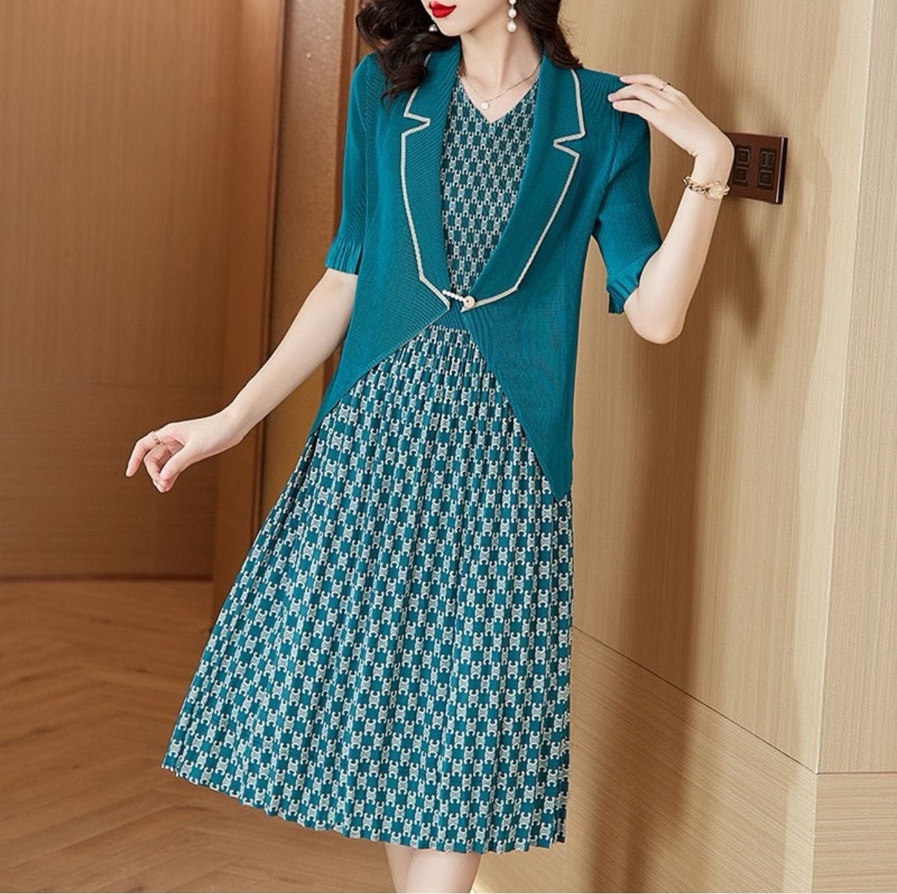 Trevor Pleated Co-Ords - Teel Blue image