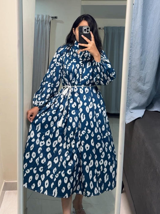 Mel Printed Front Open Dress image 0