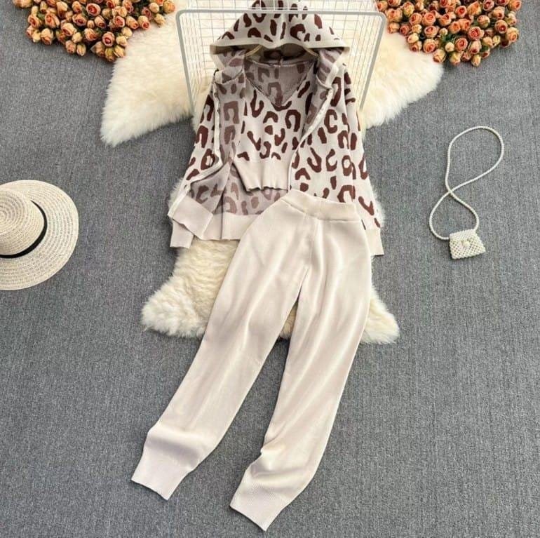 Liam Knitted Set image 0