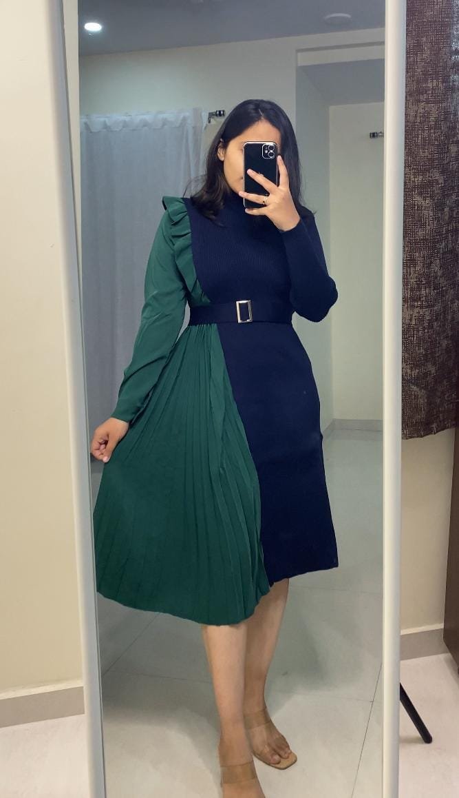 Sebastian Knit Dress - Green image