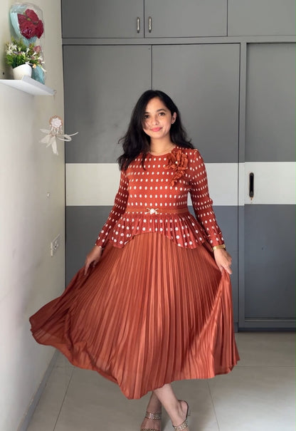 Neya Polka Dot Pleated Dress