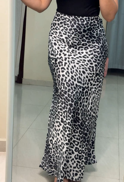 Jessa Cheetah Print Satin Skirts image 1