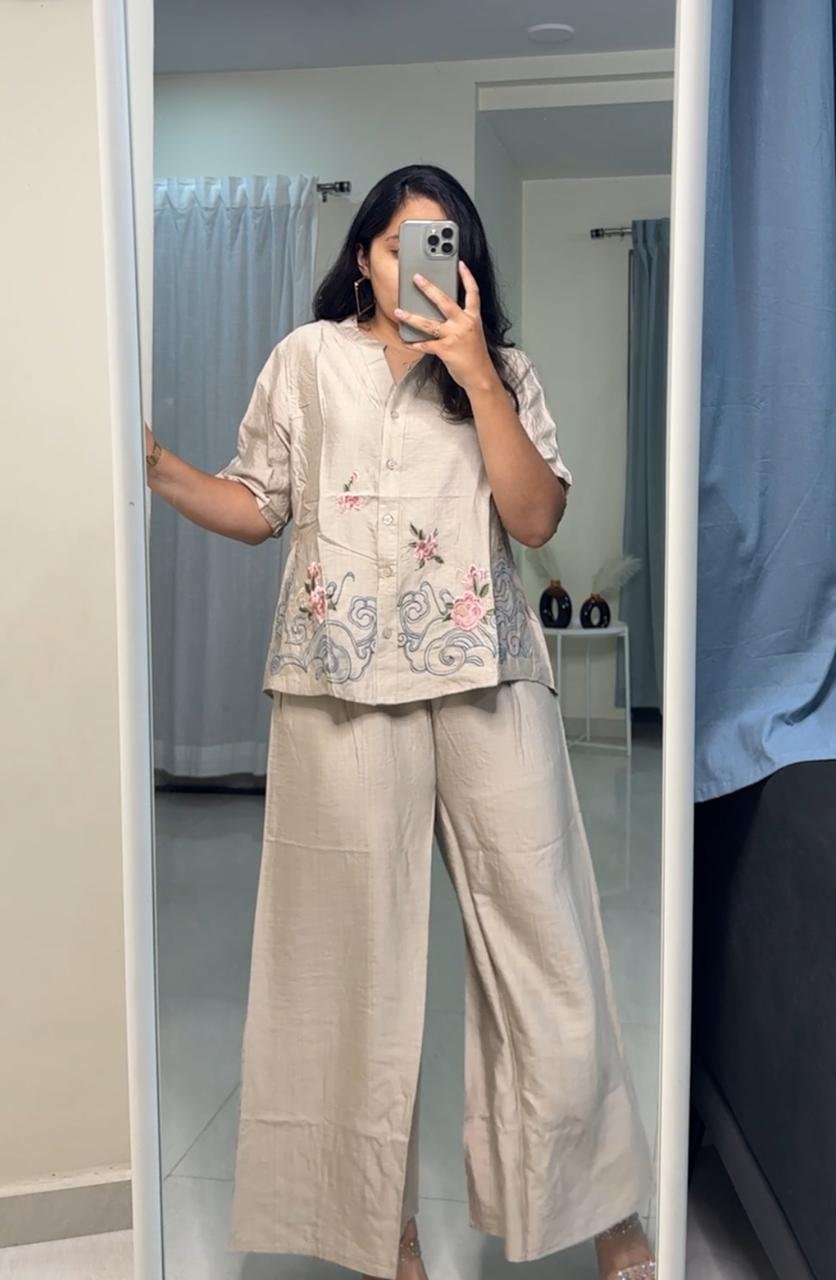 Erica Silk Embroidered Co-Ords - Off White image