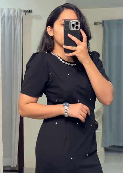 Kerl Embellished Midi Dress image 3