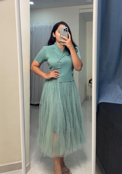 Kiwi Exclusive Pleated Dress - Green image