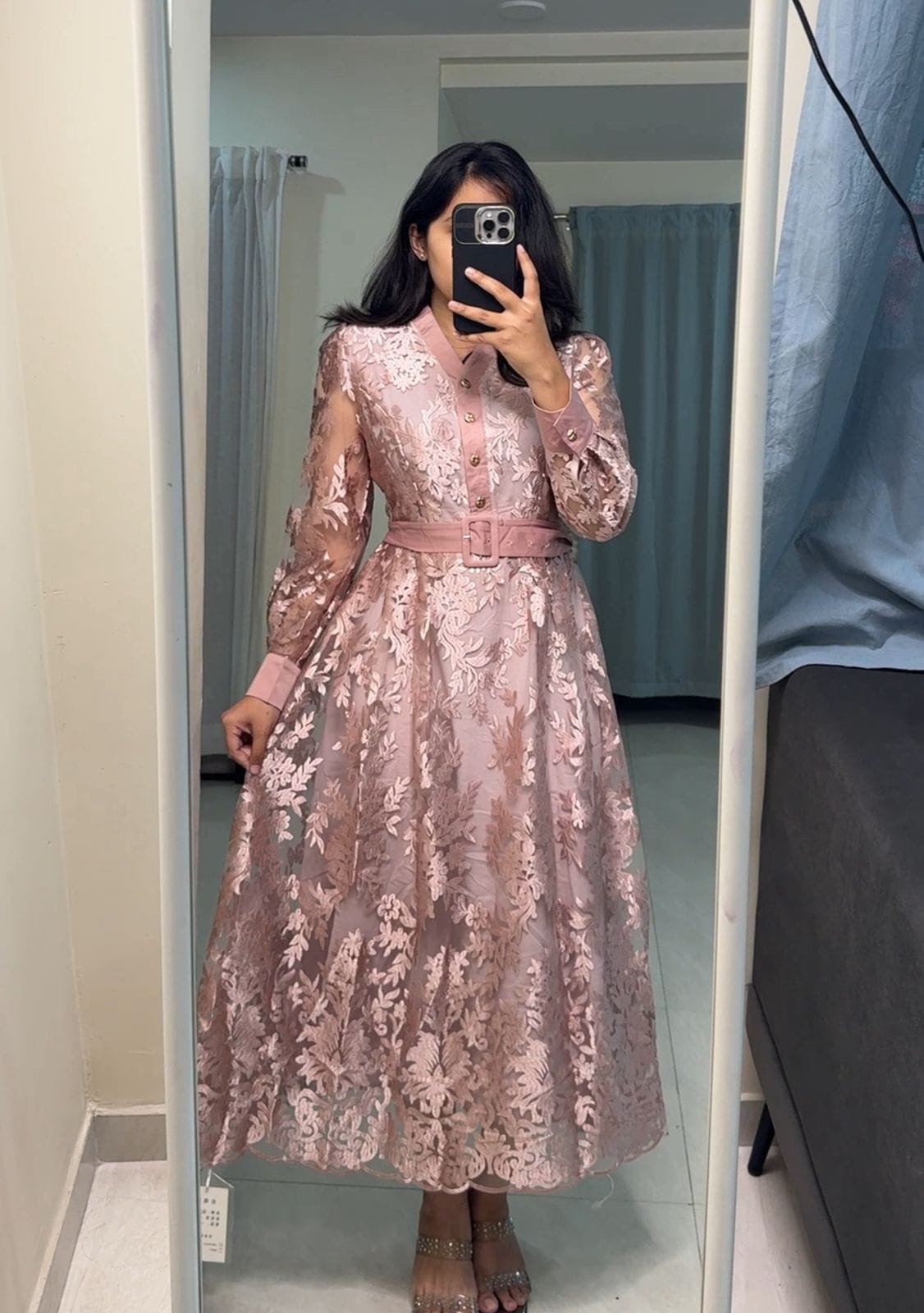 Perla Exquisite Belted Lace Dress - Peach image