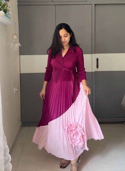 Heli Exclusive Pleated Dress