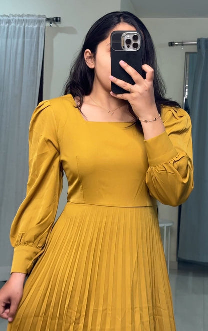 Premium Imported Dresses image 8