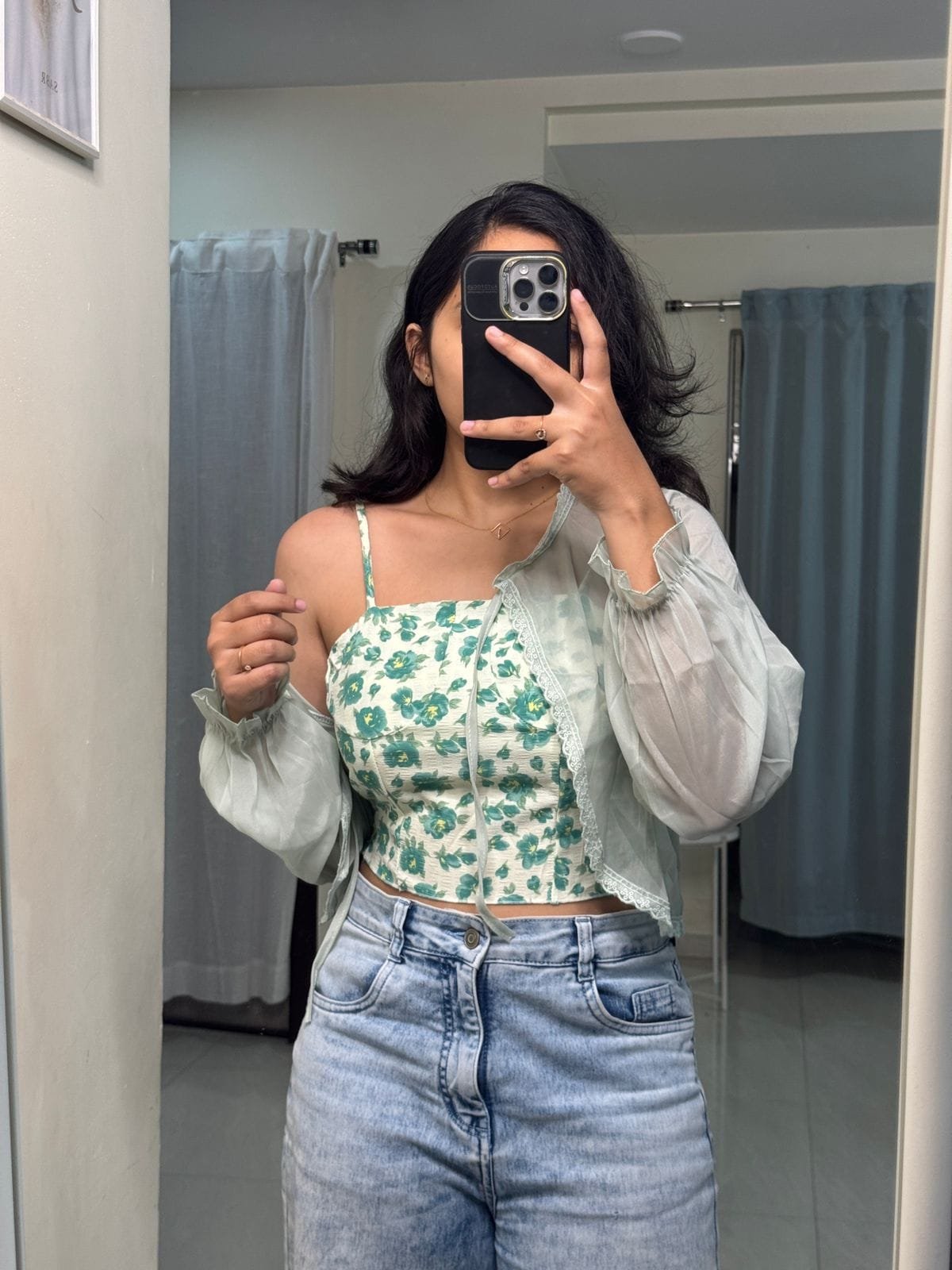 Floral Top & Shrug image 4