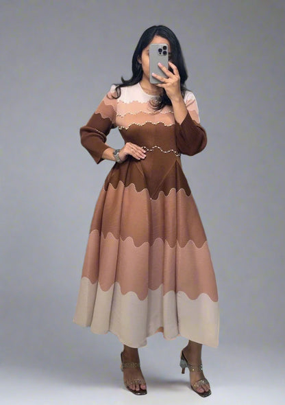 Dia Exclusive Pleated Dress - Brown image