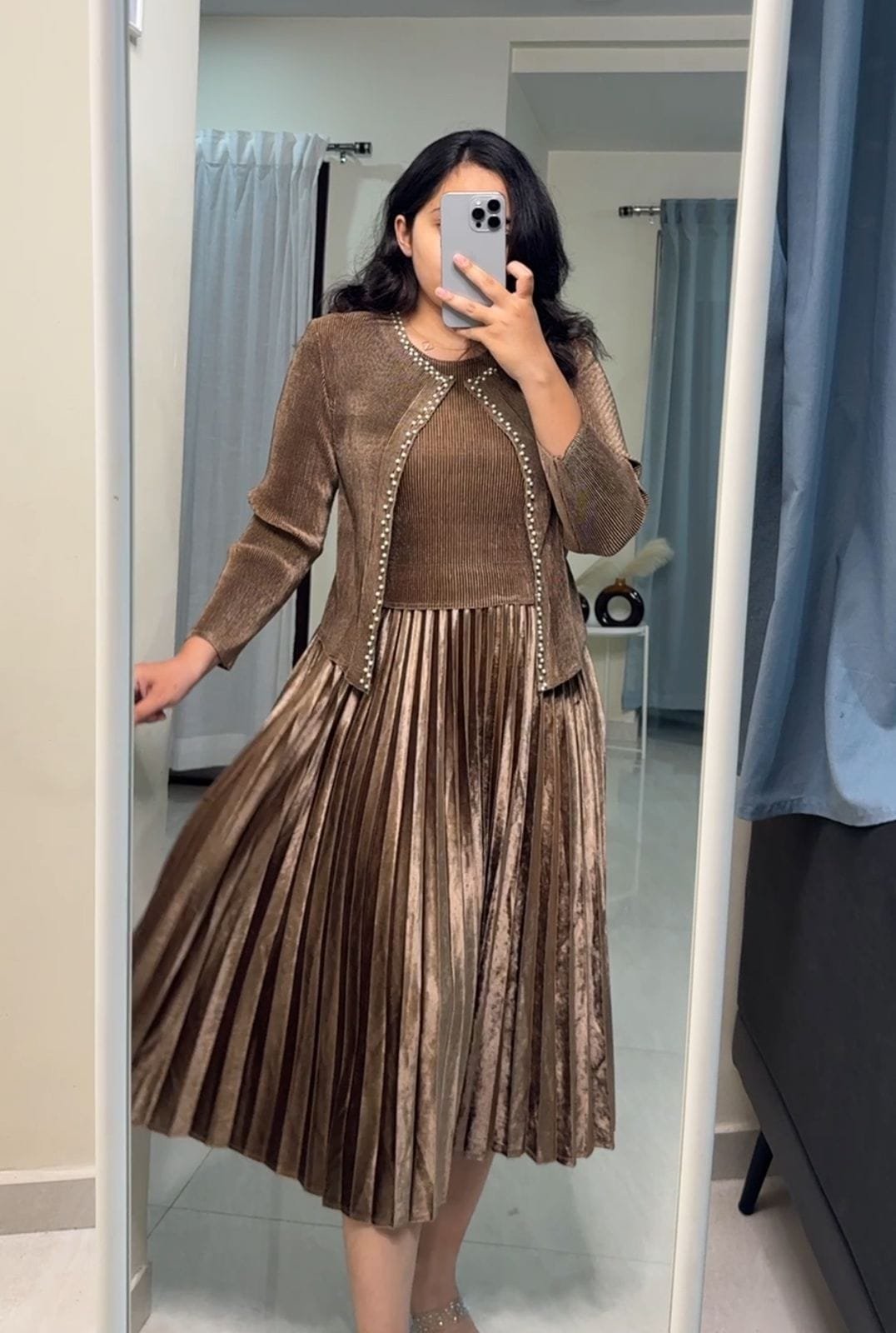 Adley Exclusive Pleated Dress - Brown image