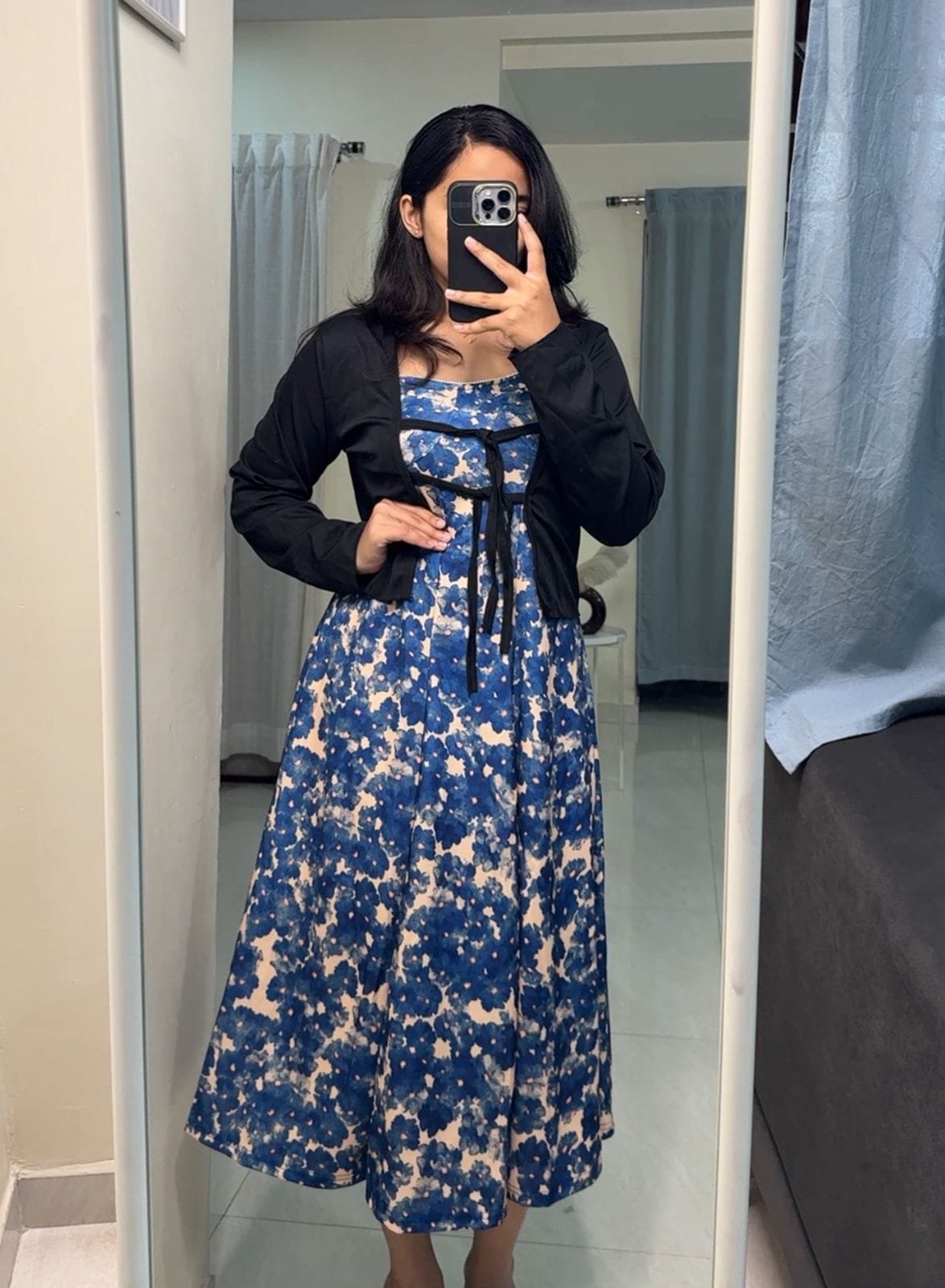 Mily Floral Printed Co-ords - Navy Blue image
