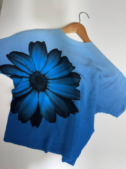 Emi Floral Printed Pleated Tops image 0