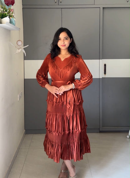 Hane Exclusive Pleated Dress