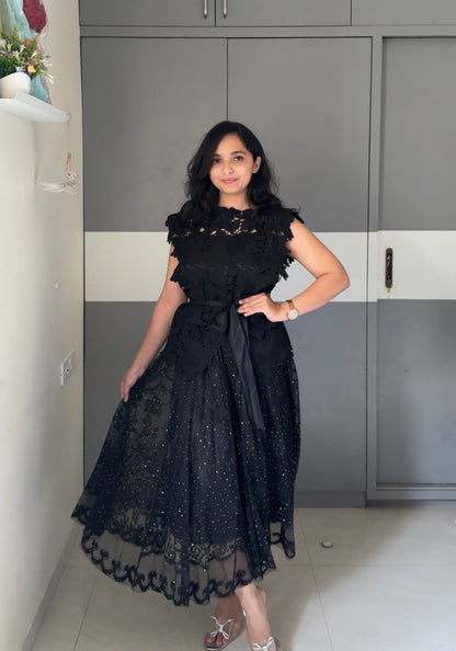 Kino Lace Three Piece Set