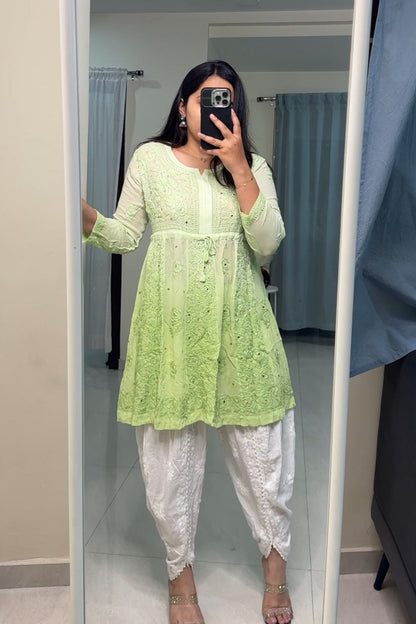Siya Viscose Chikankari Mukaish Kurtis