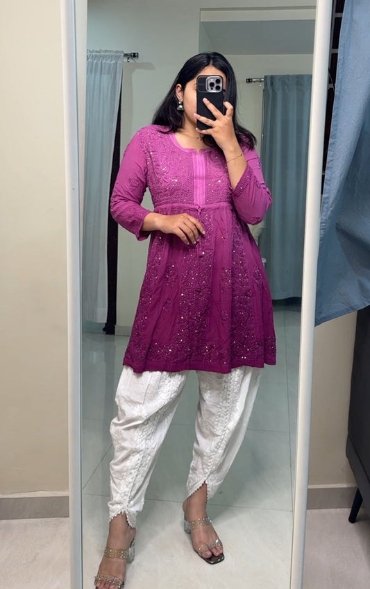 Siya Viscose Chikankari Mukaish Kurtis