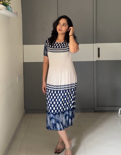 Tilly Pleated Midi Dress 2