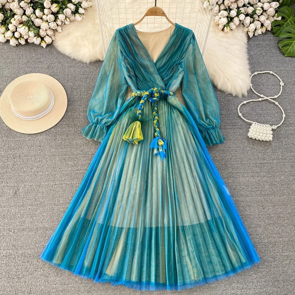 Olivia Exclusive Mesh Dress - Green image