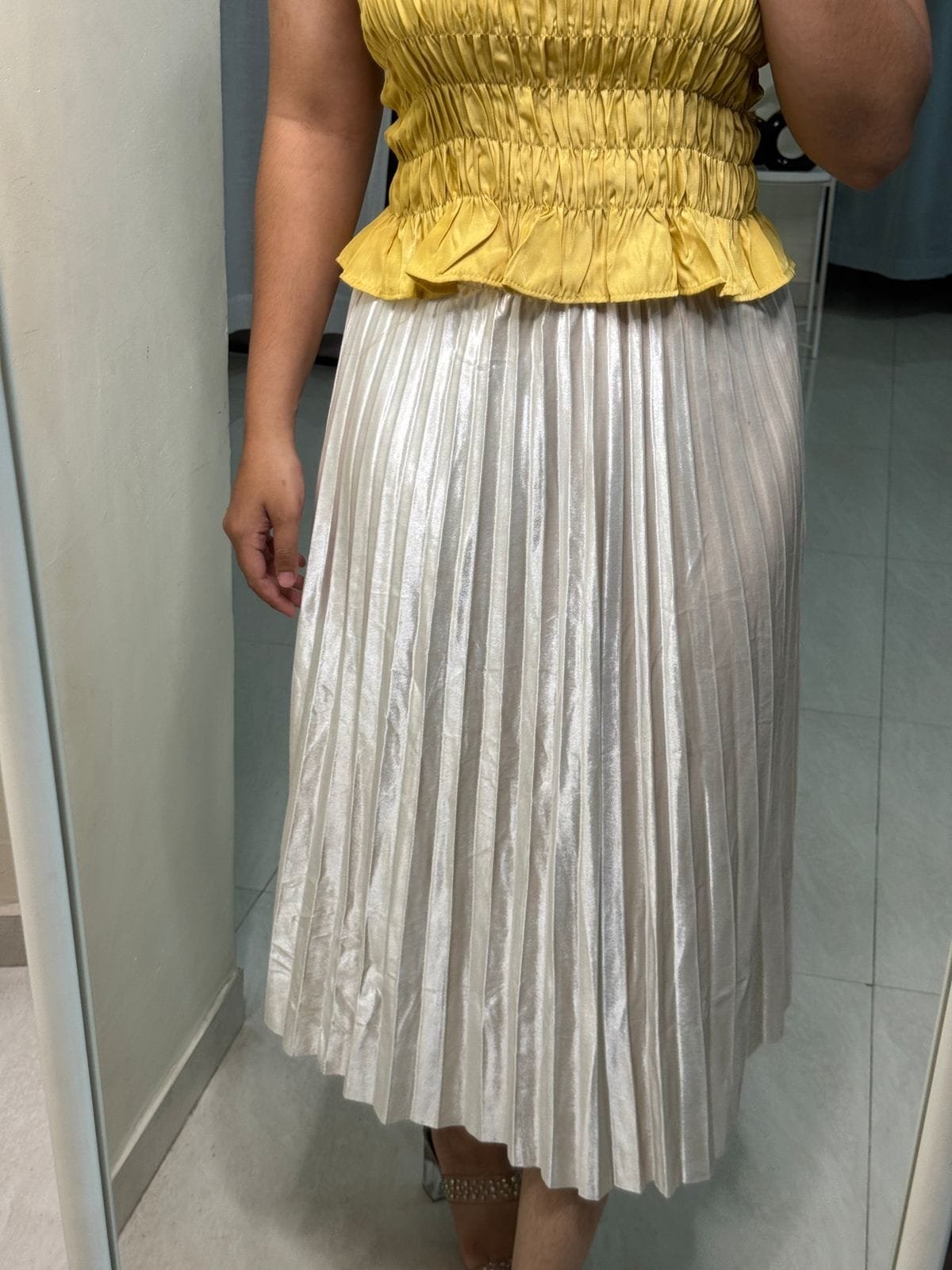 Velvet Pleated Skirts image 8