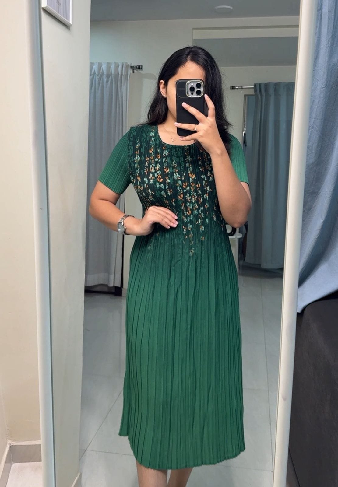Tilly Pleated Midi Dress 2 - 4 image