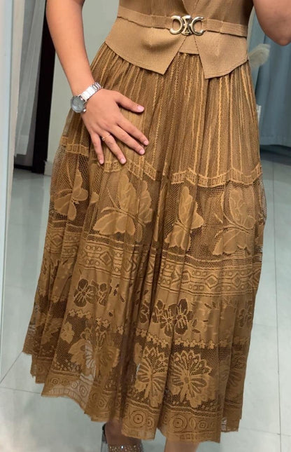 Una Pleated Lace Dress image 2