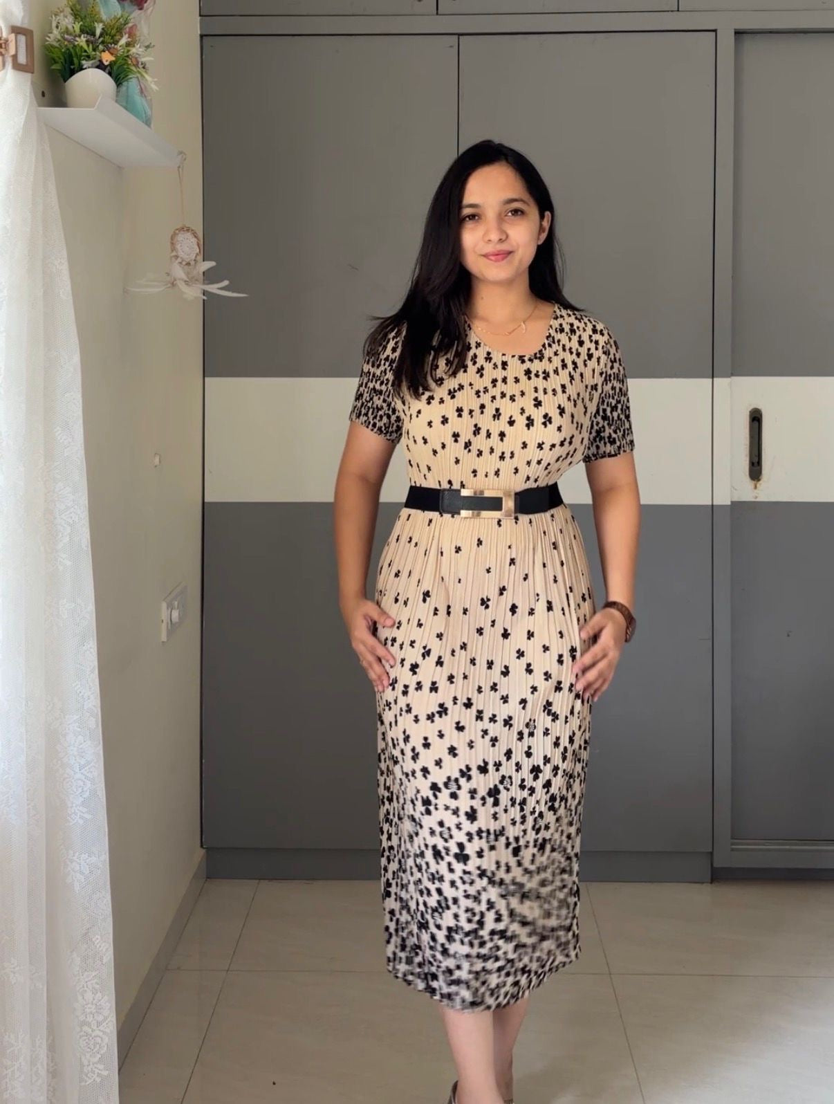 Tilly Pleated Midi Dress 3