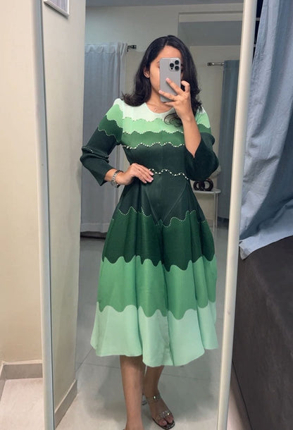 Dia Exclusive Pleated Dress - Green image