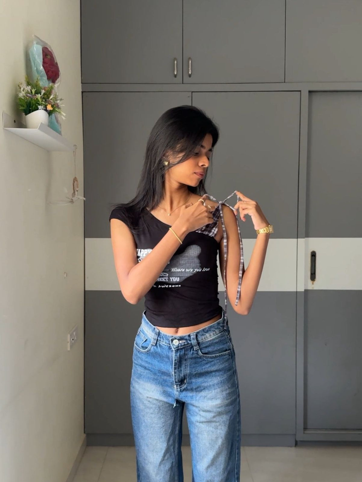 Gean One Shoulder Crop Top