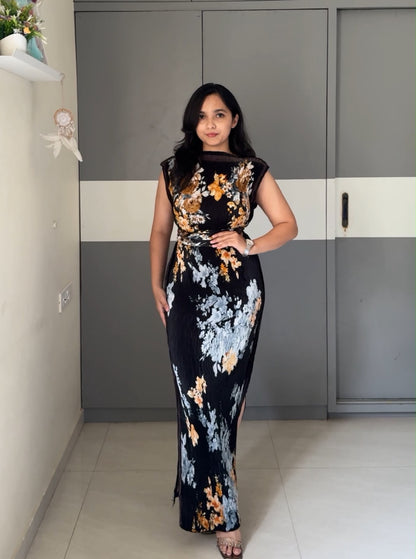 Hima Tie Up Maxi Dress 2