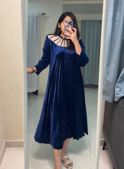 Kyla Velvet Dress