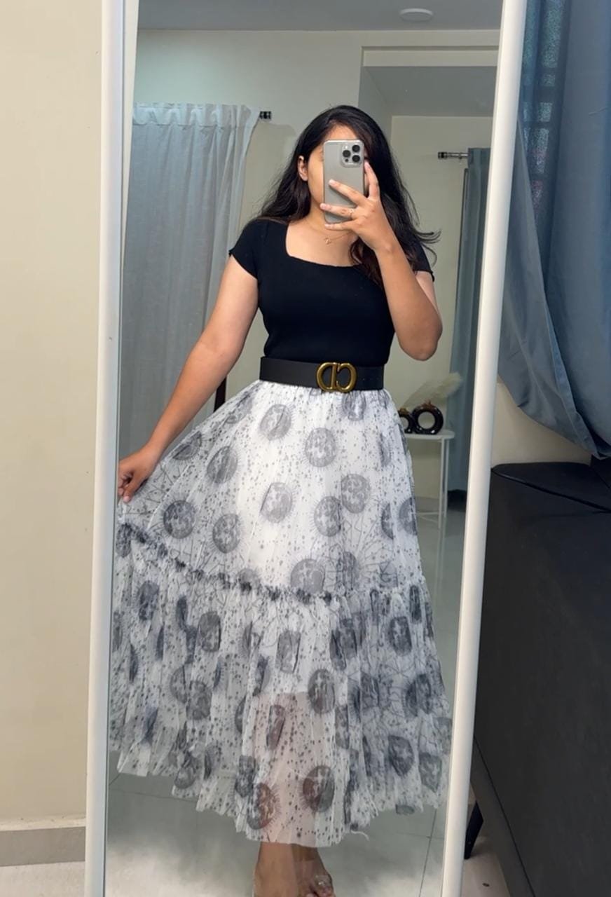 Ian Floral Mesh Skirts - White image