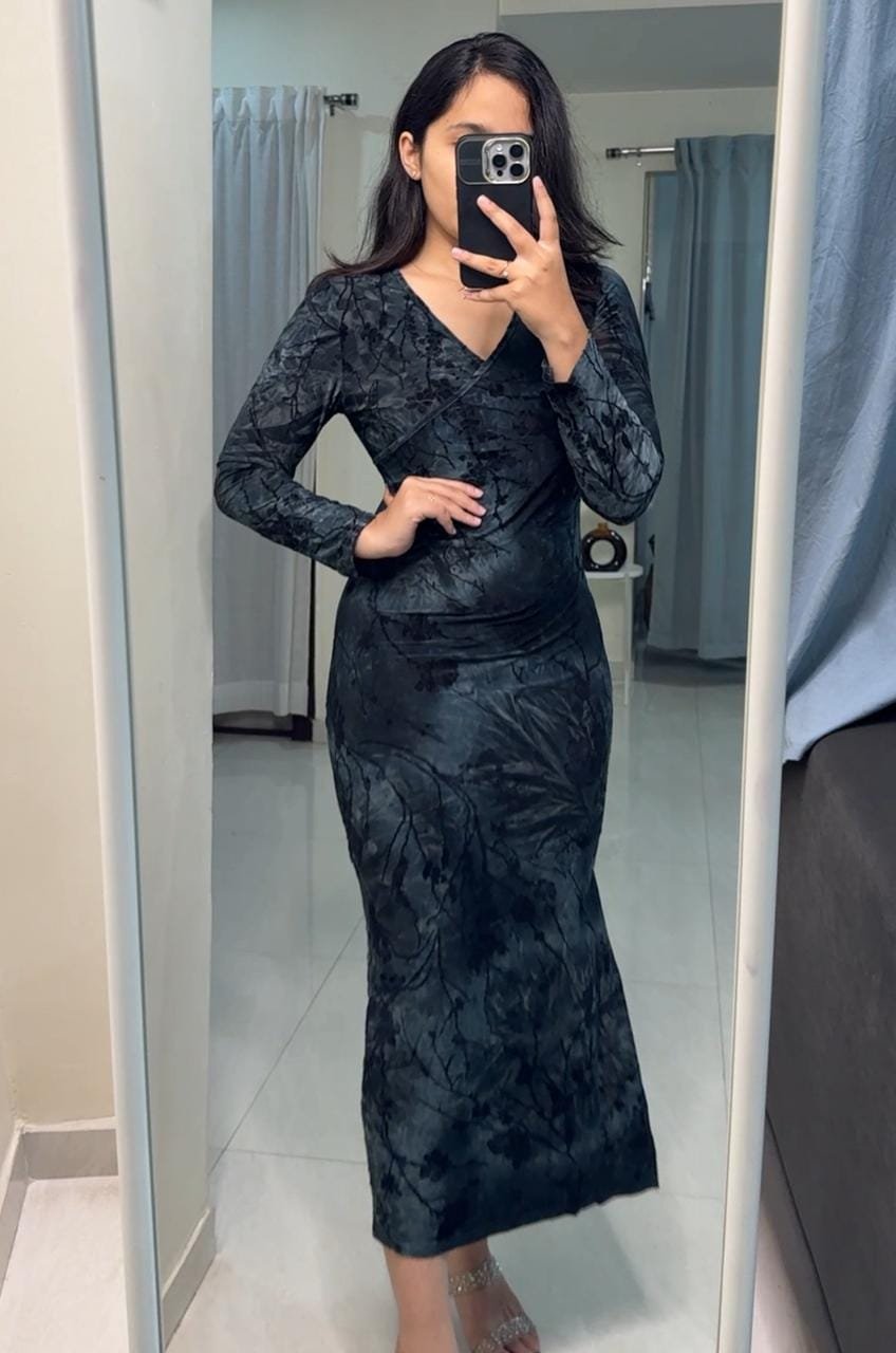 Emma Velvet Embossed Bodycon - 3 image