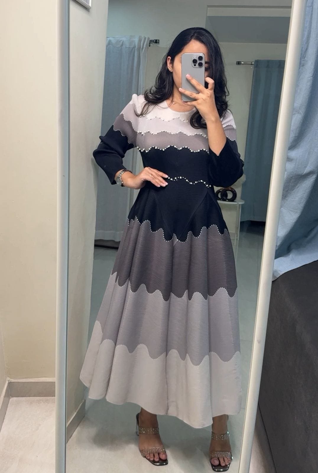 Dia Exclusive Pleated Dress image 3