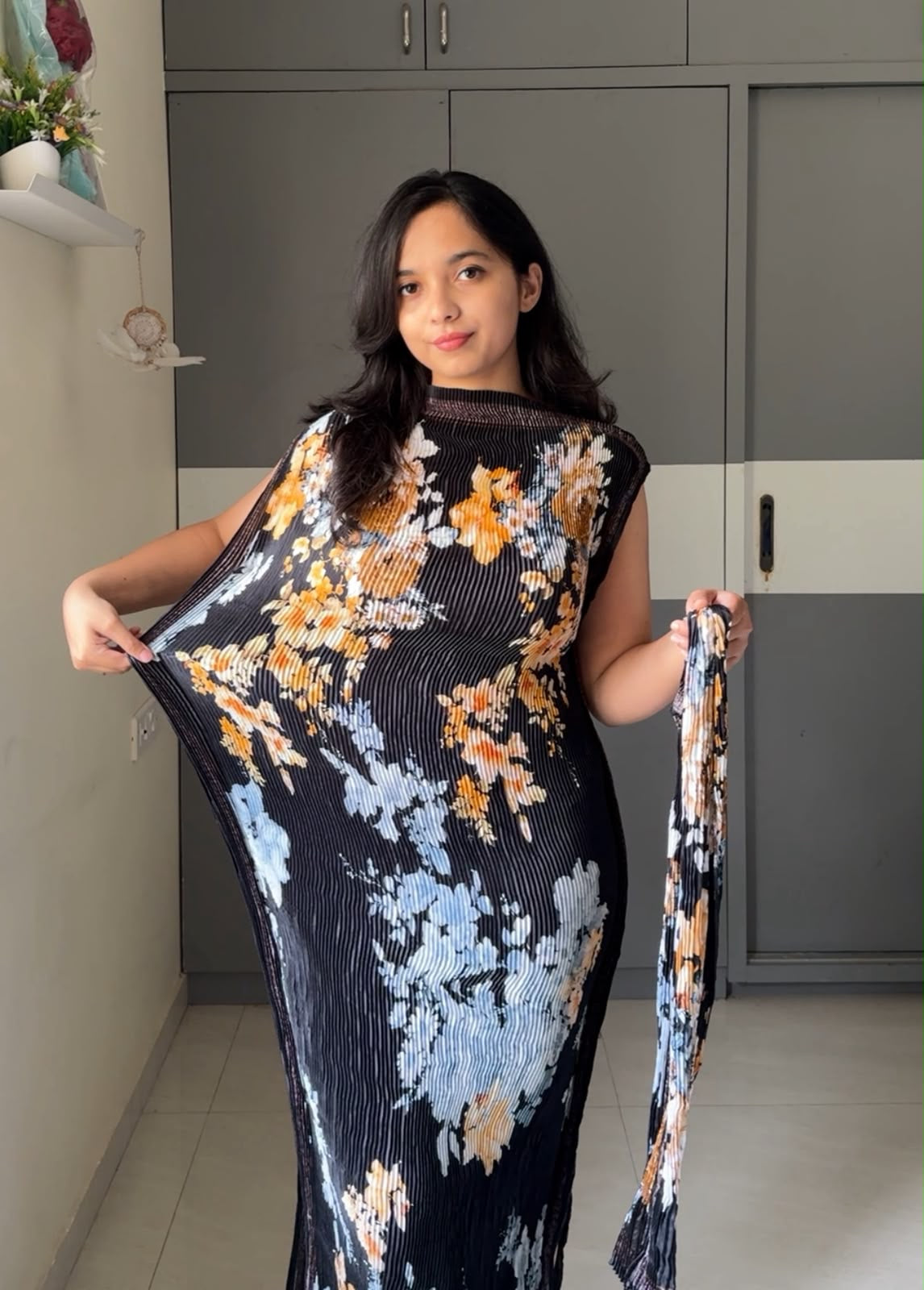 Hima Tie Up Maxi Dress 2