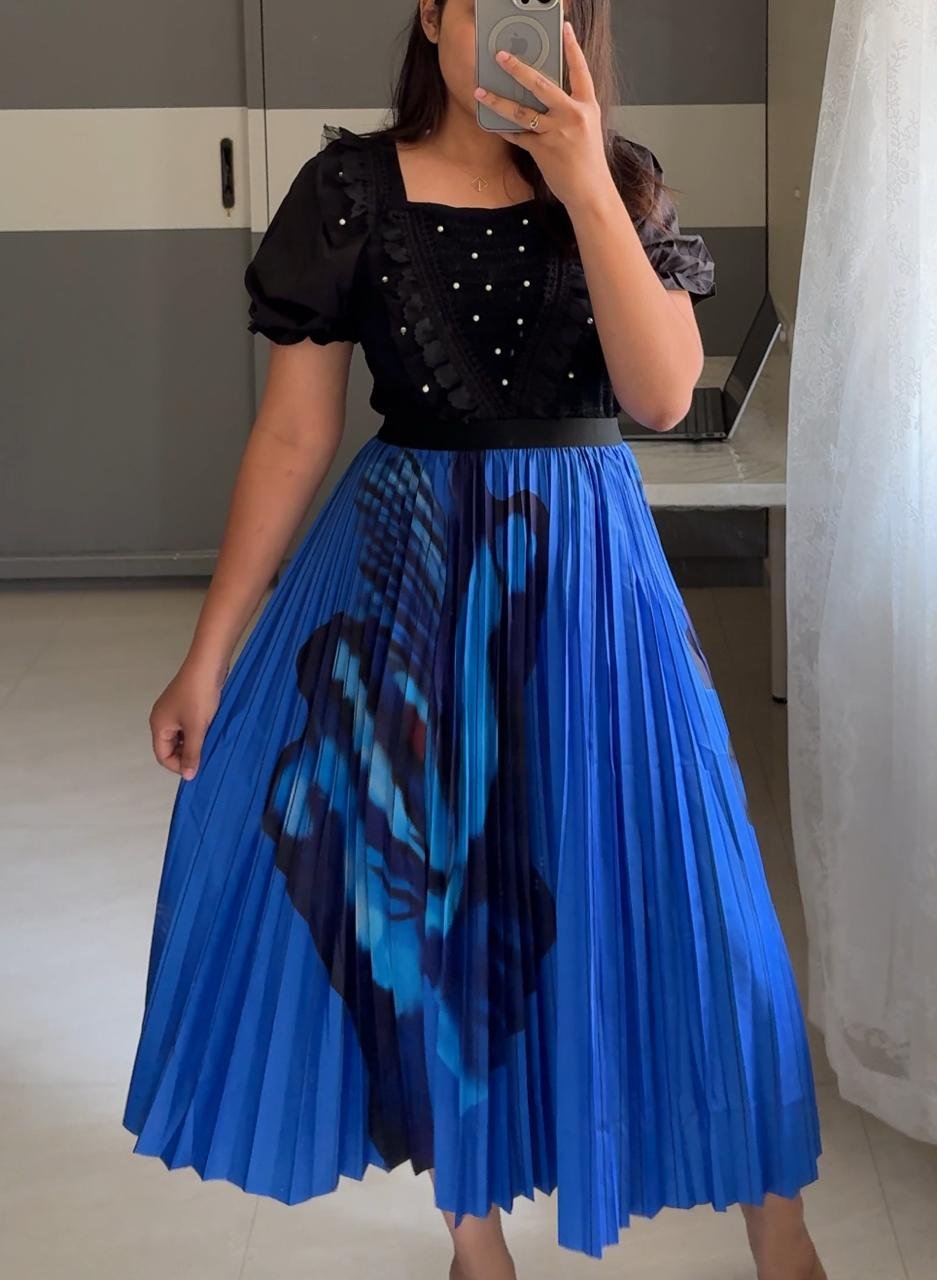Chrissy Printed Skirts image 1