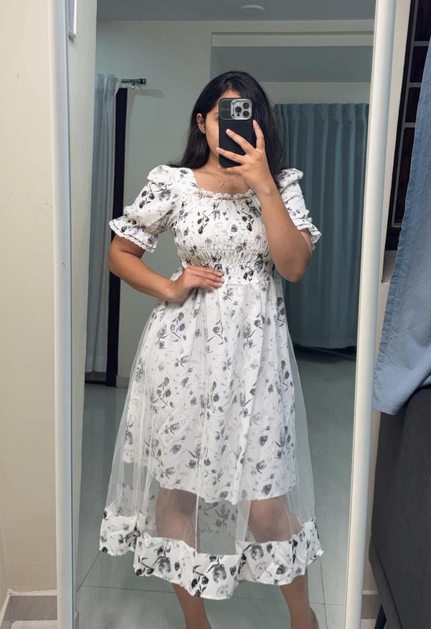 Zhulia Floral Printed Mesh Dress - White image